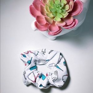 Nurse scrunchies
